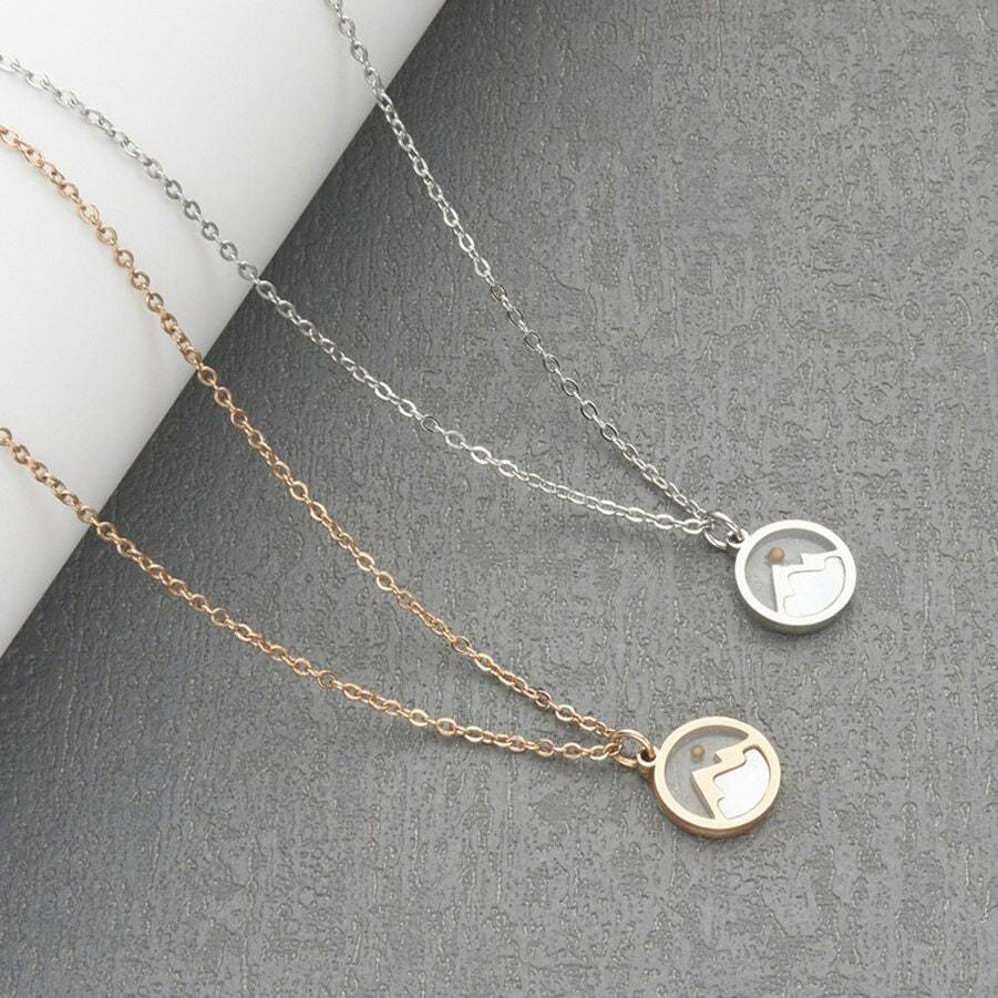 Fashion Jewelry Retro Style Round Necklace