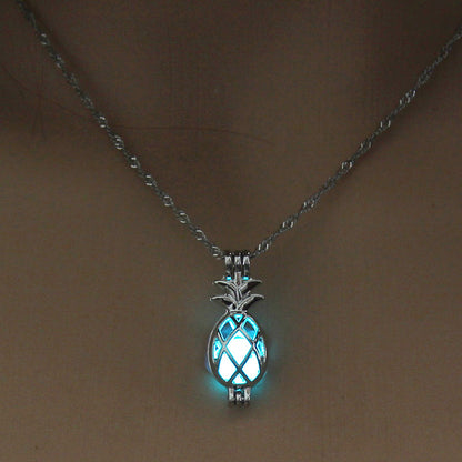 Glow-in-the-dark pineapple hollowed out DIY necklace