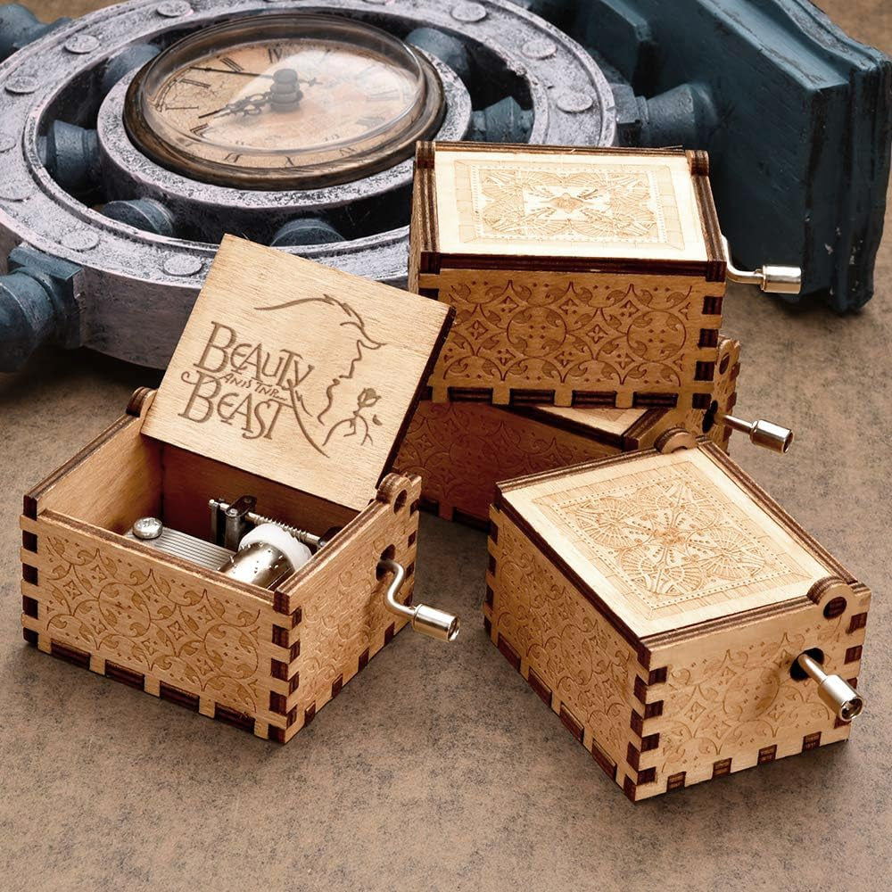 Beauty and the Beast Music Box, Valentine Christmas Birthday Anniversary Wooden Gift for Wife Girlfriend Husband Boyfriend Girl Hand Crank Present