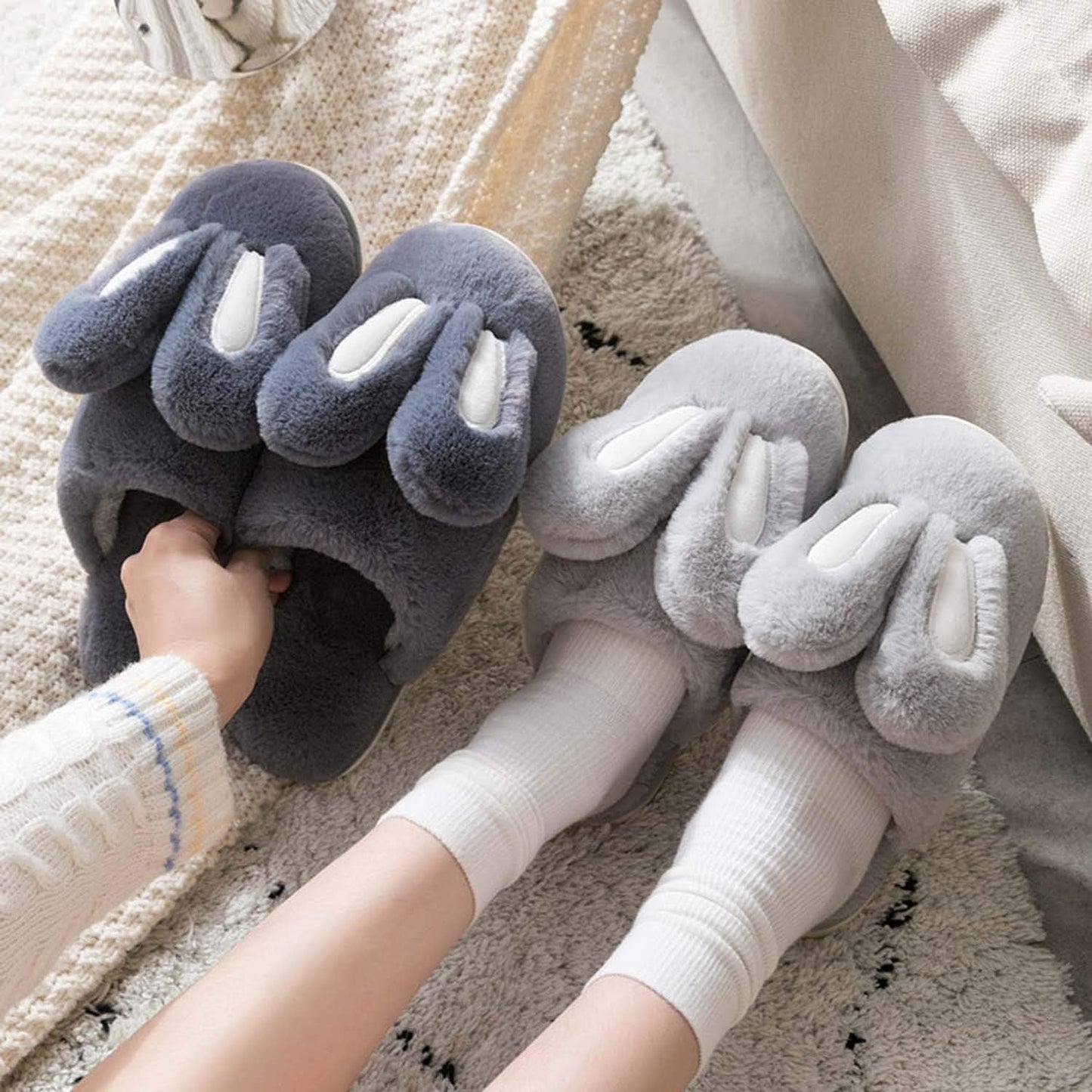 Women Slippers, Cute Rabbit Ears Plush House Slippers for Women,Non-Slip Fluffy Slippers Indoor Warm Plush Animal Slippers